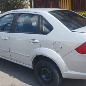 ford fiesta 2005